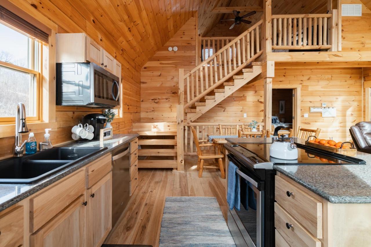 Family Friendly ~ Hocking Hills Cabin ~ Close To Caves, W/Wifi South Bloomingville Bagian luar foto