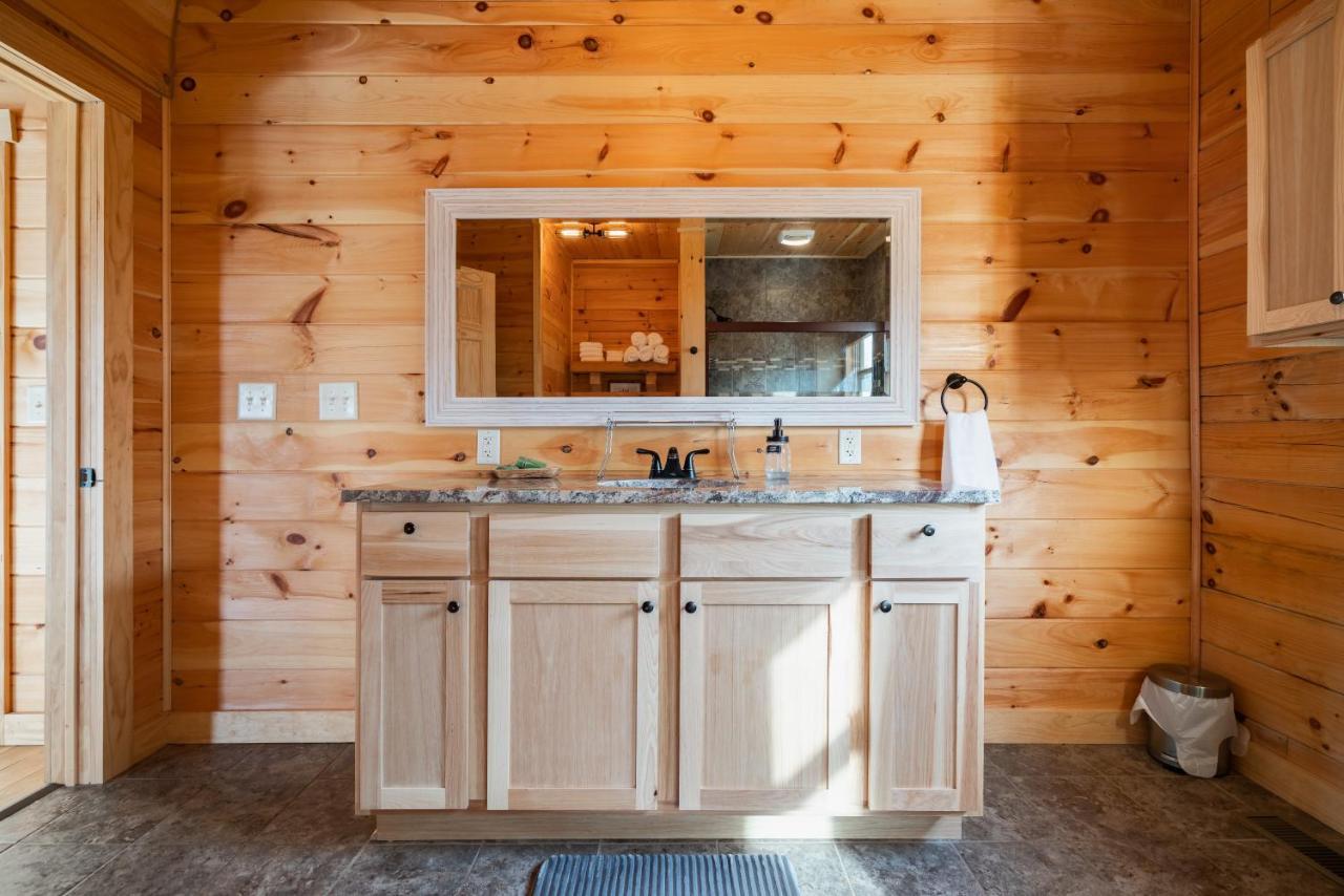 Family Friendly ~ Hocking Hills Cabin ~ Close To Caves, W/Wifi South Bloomingville Bagian luar foto