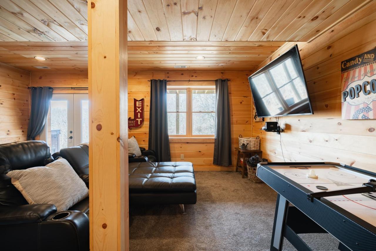 Family Friendly ~ Hocking Hills Cabin ~ Close To Caves, W/Wifi South Bloomingville Bagian luar foto